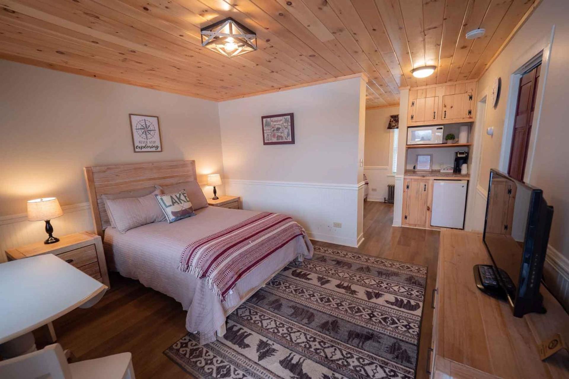 The Snowshoe Lodge Lake Placid Exterior photo